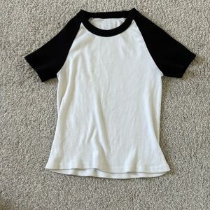 Brandy Melville, baby T shirt